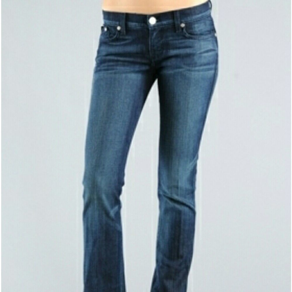 𝅺SOFIA Boot Cut Dark Wash Jeans 2 Lucky Brand